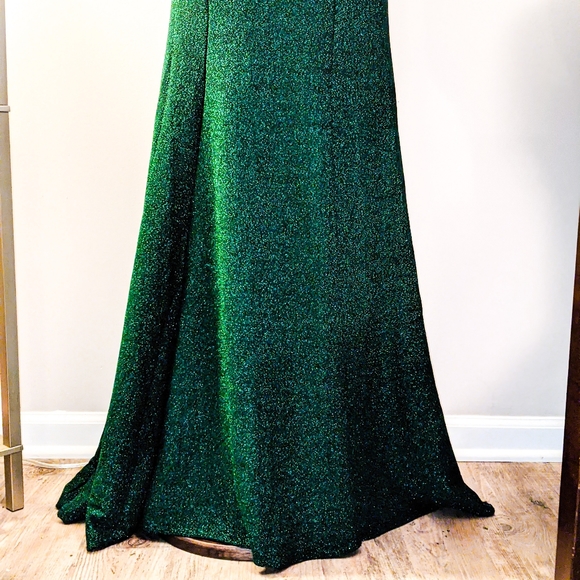 Emerald Green "Dazzling Emerald City" Mermaid Gown - Picture 7 of 8